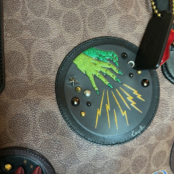 NWT Coach Wizard of Oz Tote Ruby Charm FOB Handbag Purse Bag Signature Leather - Picture 11 of 16